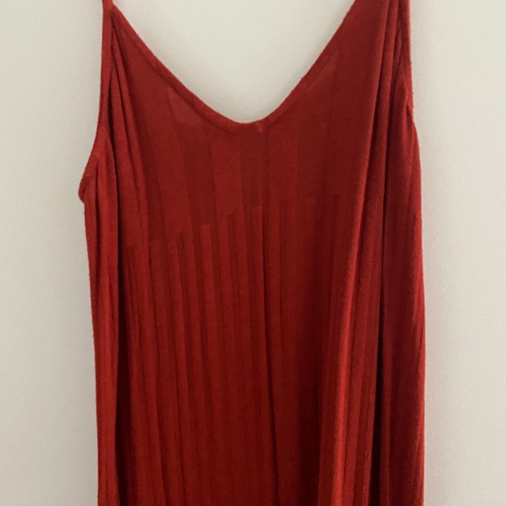 Zara Ribbed Dress - Picture 2 of 4